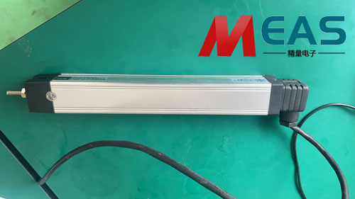 ֱ��λ�Ƃ������m�ϸ߉���·������λ�ƵĜy(c��)��