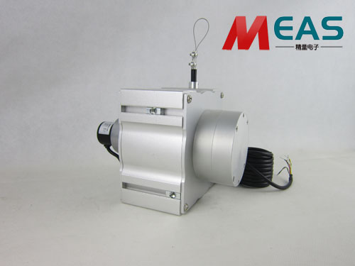 ����λ�ƾ��a�������̖Ҫ�z���������c�Ƿ񷀶�